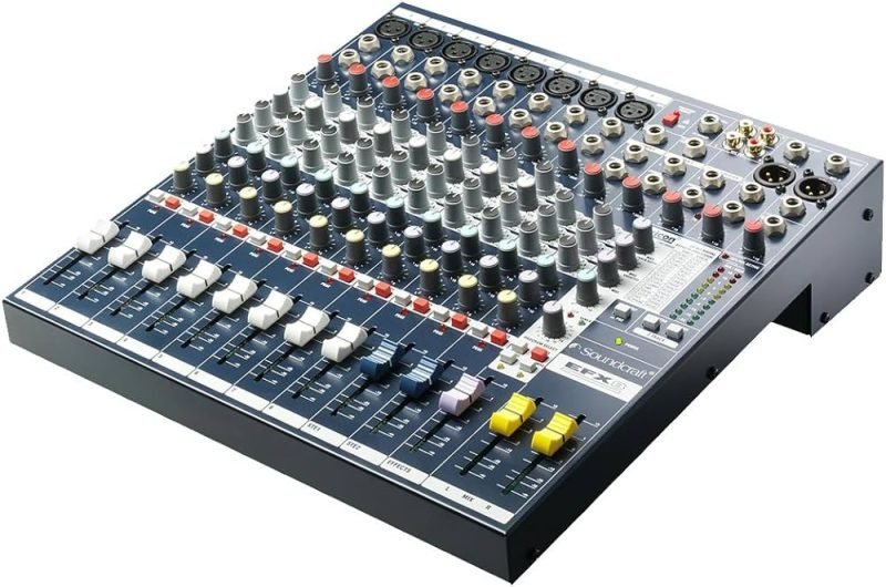 Soundcraft EFX8 Low-cost, high-performance Lexicon® effects mixer
